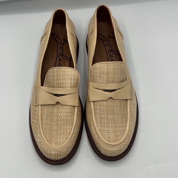 Zodiac Cream and Tan Textured Loafers - Picture 2 of 8